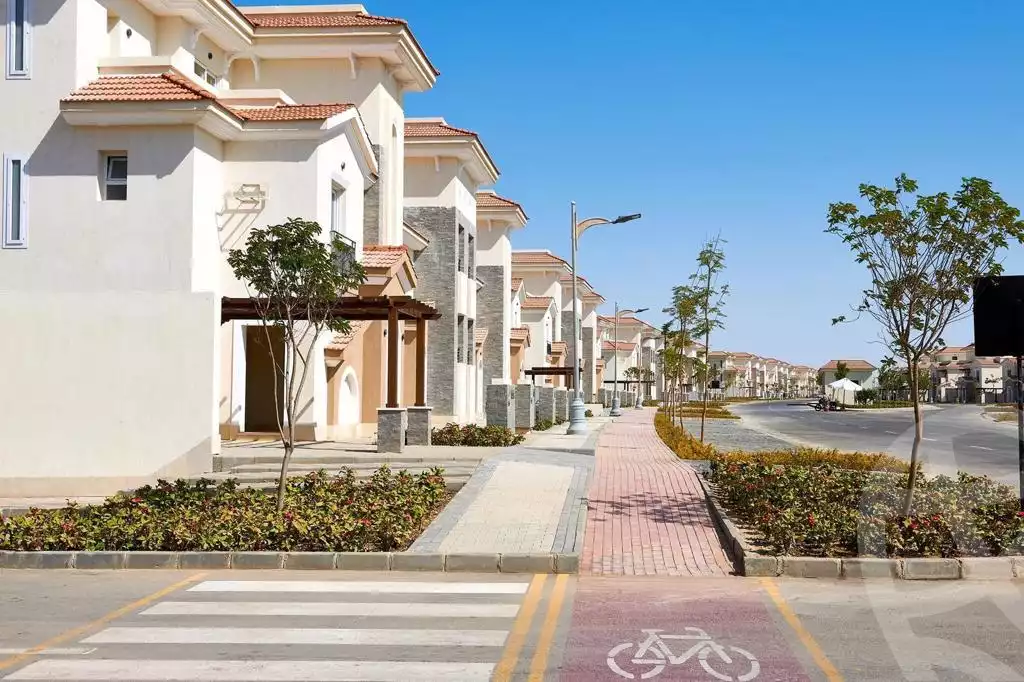 https://aqarmap.com.eg/ar/listing/5050618-for-sale-cairo-new-administrative-capital-r3-lmqsd-almaqsed-villas