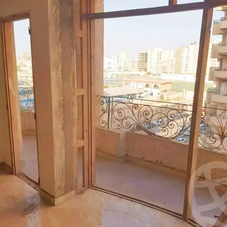 https://aqarmap.com.eg/en/listing/5053272-for-sale-beheira-damanhour-damanhour-city-abd-el-salam-el-shazly-st