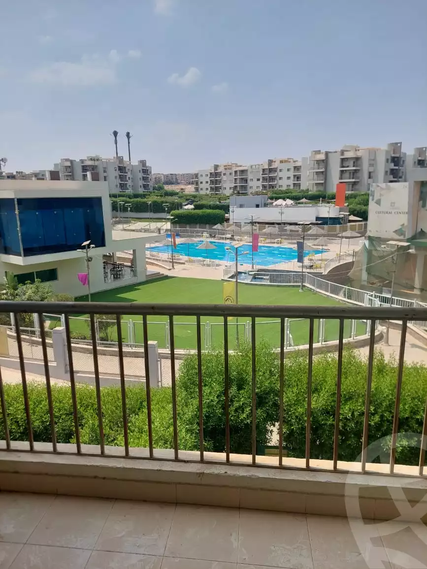 https://aqarmap.com.eg/ar/listing/5054897-for-rent-cairo-el-sheikh-zayed-city-compounds-dh-drys