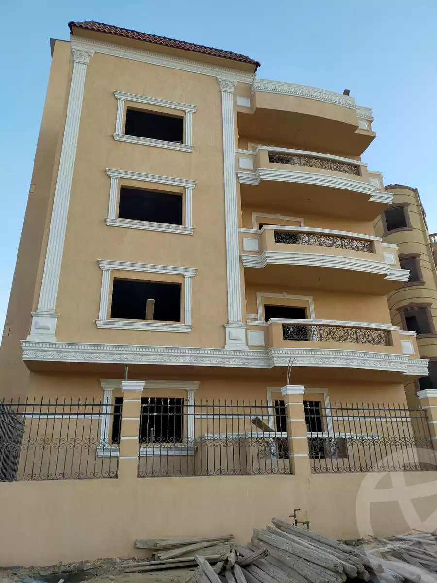 https://aqarmap.com.eg/en/listing/5070153-for-sale-cairo-el-sheikh-zayed-city-compounds-tiamo-city