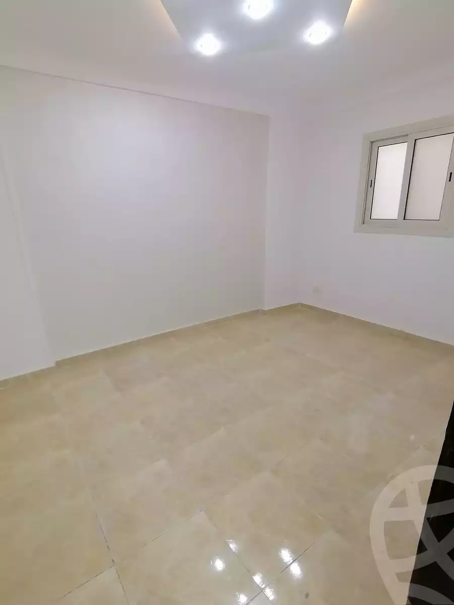 https://aqarmap.com.eg/en/listing/5073300-for-sale-alexandria-el-asafra-l-sfr-bhry