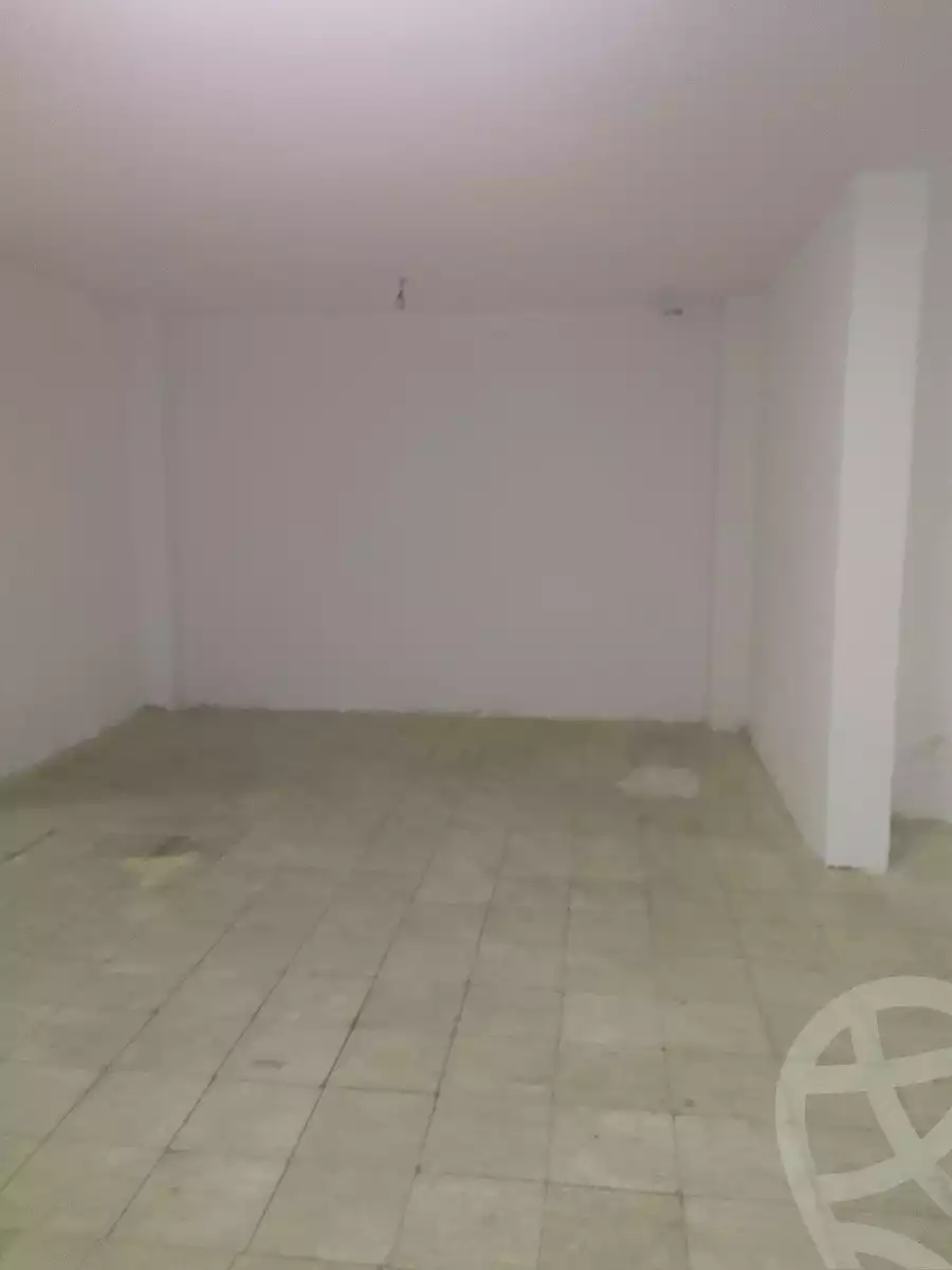 https://aqarmap.com.eg/ar/listing/5075407-for-rent-cairo-mokattam-lhdb-l-ly-shareaa-9