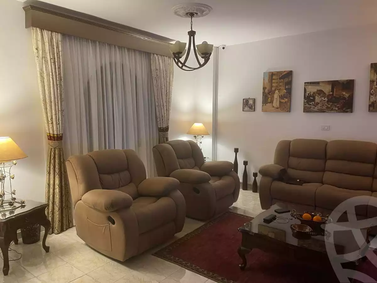 https://aqarmap.com.eg/en/listing/5075458-for-sale-cairo-new-cairo-lrhb-city-phase-5-talaat-mostafa-st