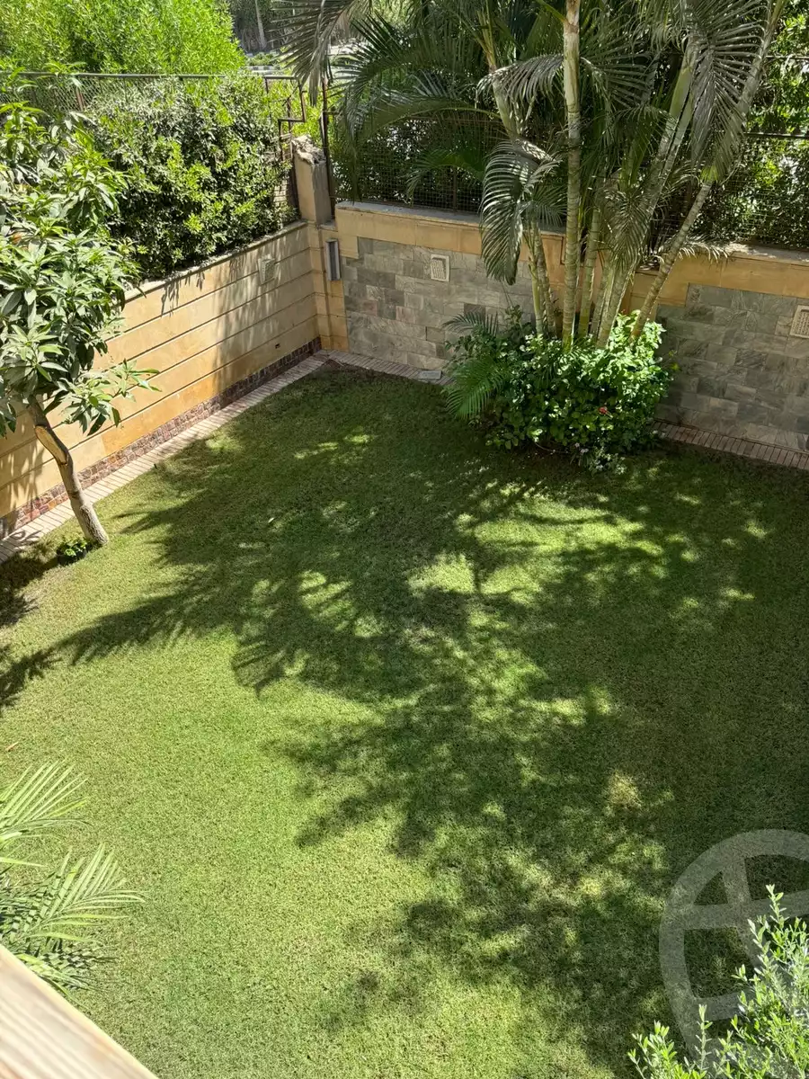 https://aqarmap.com.eg/en/listing/5811013-for-sale-cairo-new-cairo-compounds-grand-residence-al-ahly-sabbour