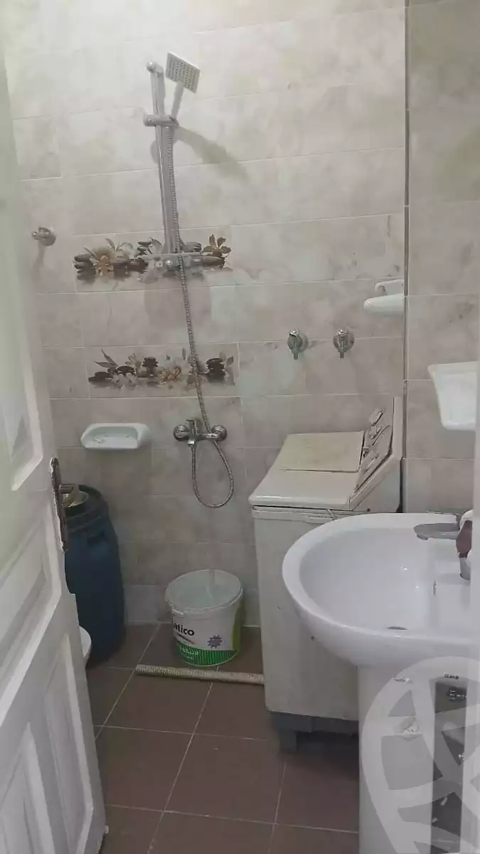 https://aqarmap.com.eg/en/listing/5086951-for-sale-alexandria-el-hanouvel-el-warsha-st