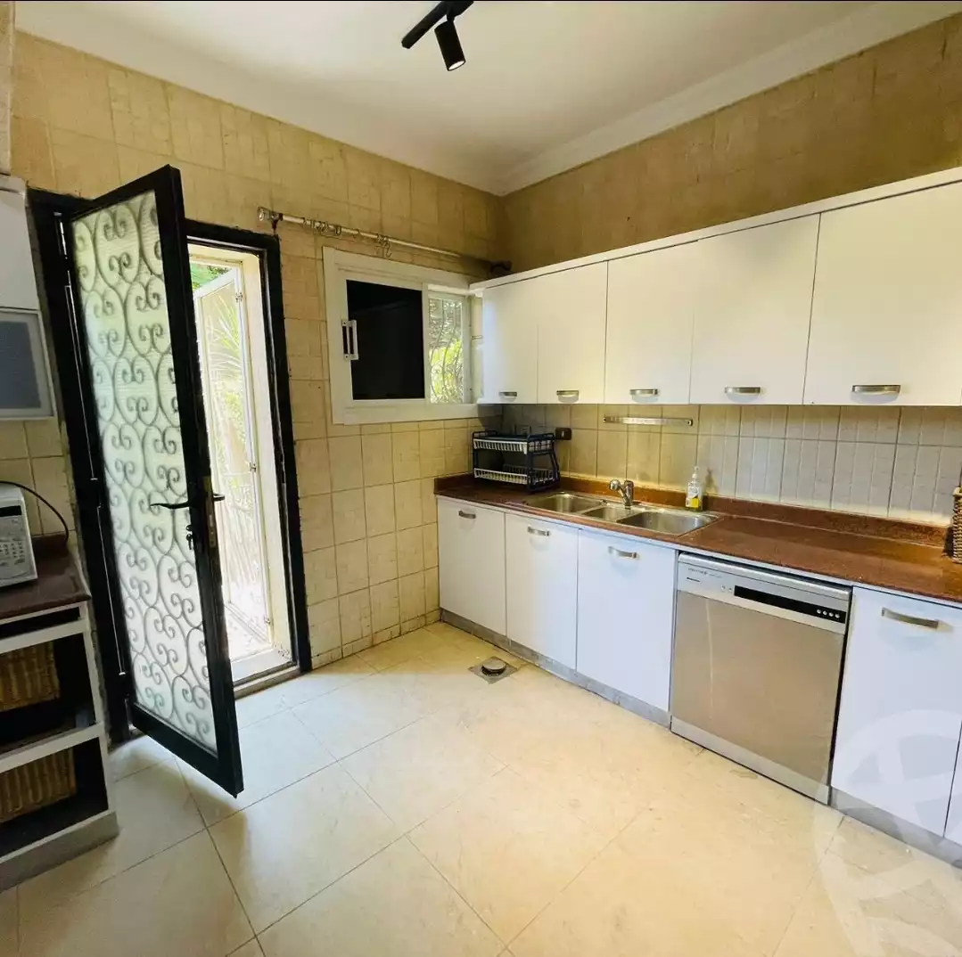 https://aqarmap.com.eg/ar/listing/5094808-for-rent-cairo-6th-of-october-compounds-mena-garden-city