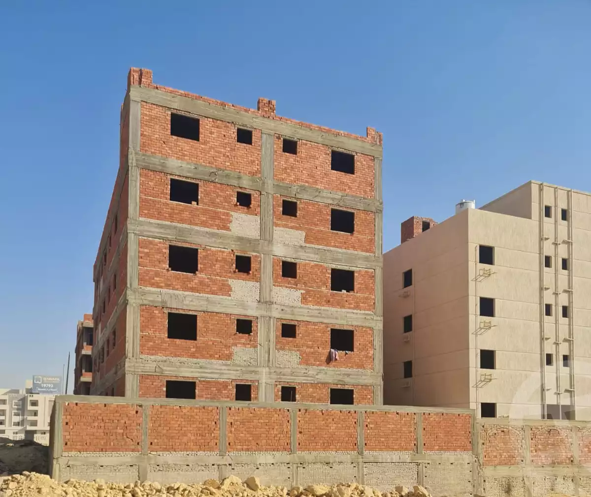 https://aqarmap.com.eg/en/listing/4755459-for-sale-cairo-new-cairo-bait-el-watan-fourth-neighborhood