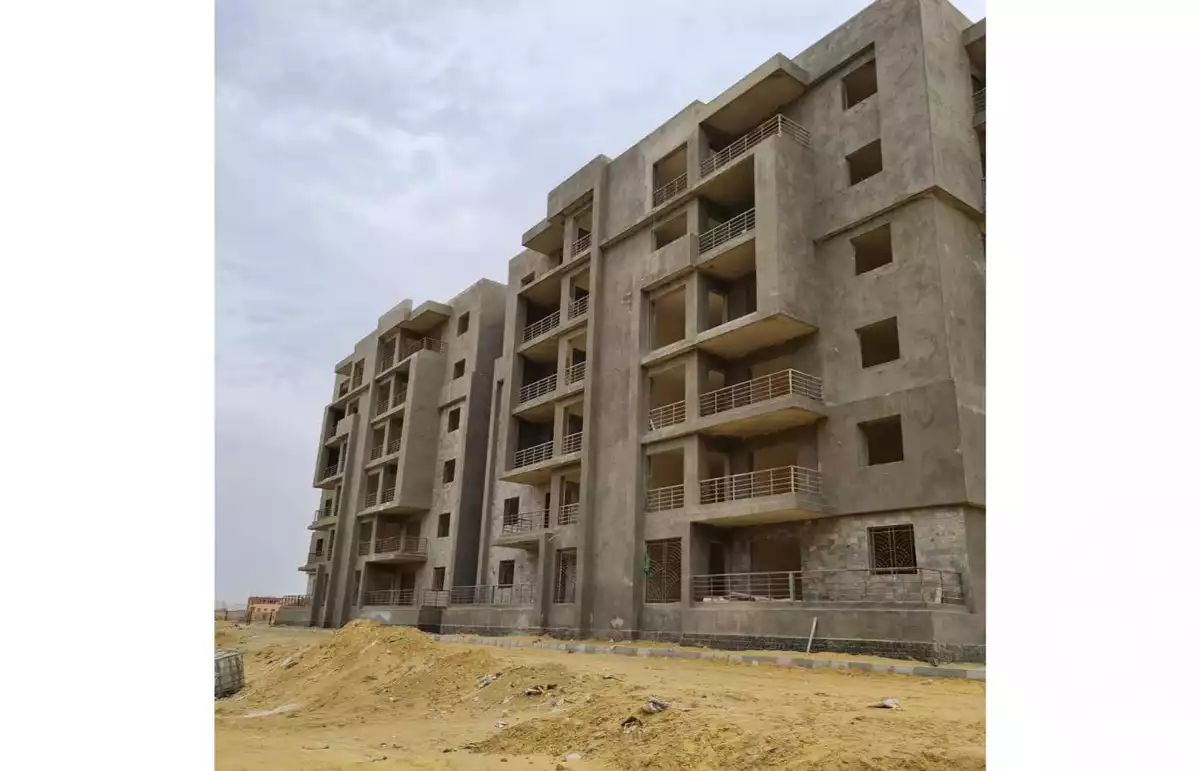 https://aqarmap.com.eg/ar/listing/5114768-for-sale-cairo-el-sheikh-zayed-city-compounds