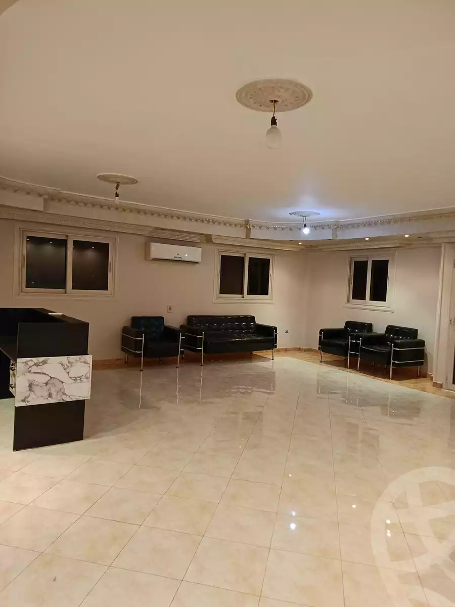 https://aqarmap.com.eg/ar/listing/5119172-for-rent-cairo-mokattam-lhdb-l-ly-shareaa-9