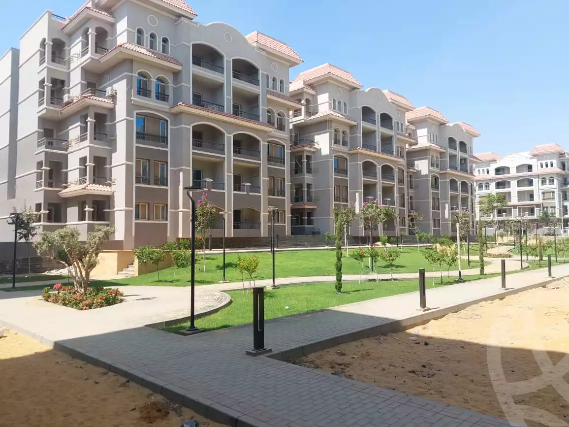 https://aqarmap.com.eg/en/listing/5145656-for-sale-cairo-new-cairo-compounds-kmbwnd-lnyb-l-m