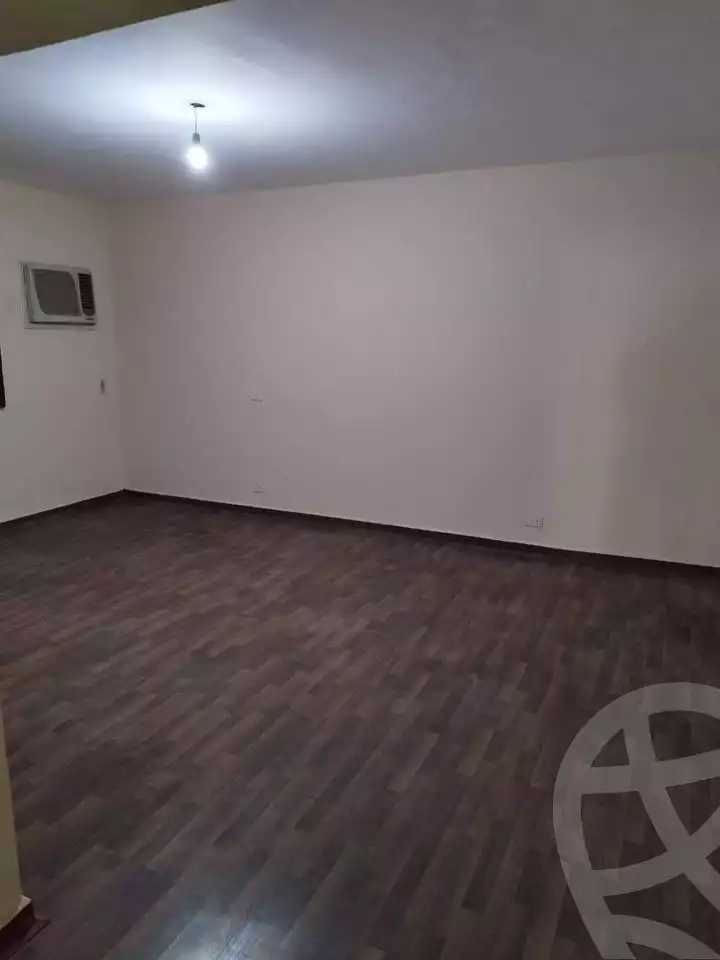 https://aqarmap.com.eg/en/listing/6009733-for-rent-cairo-downtown-bab-el-loaa-al-bustan-st