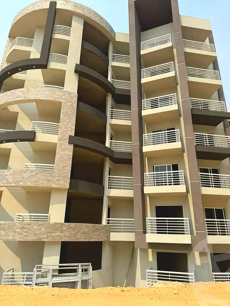 https://aqarmap.com.eg/en/listing/4833052-for-sale-cairo-new-heliopolis-compounds-helioeye