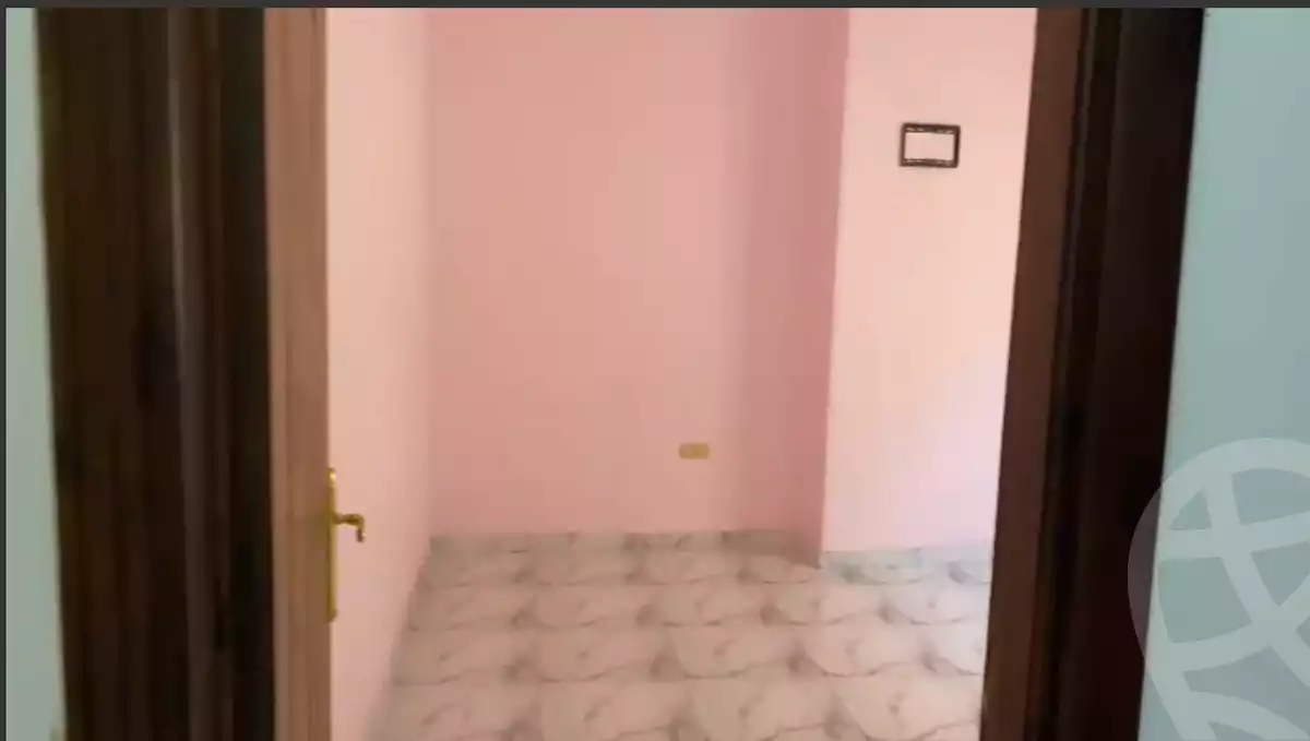 https://aqarmap.com.eg/en/listing/4013764-for-sale-cairo-al-oubour-tryq-msr-sm-yly-lshrwy-el-nakheel-resort-amenhotep-and-october-co-operative-housing