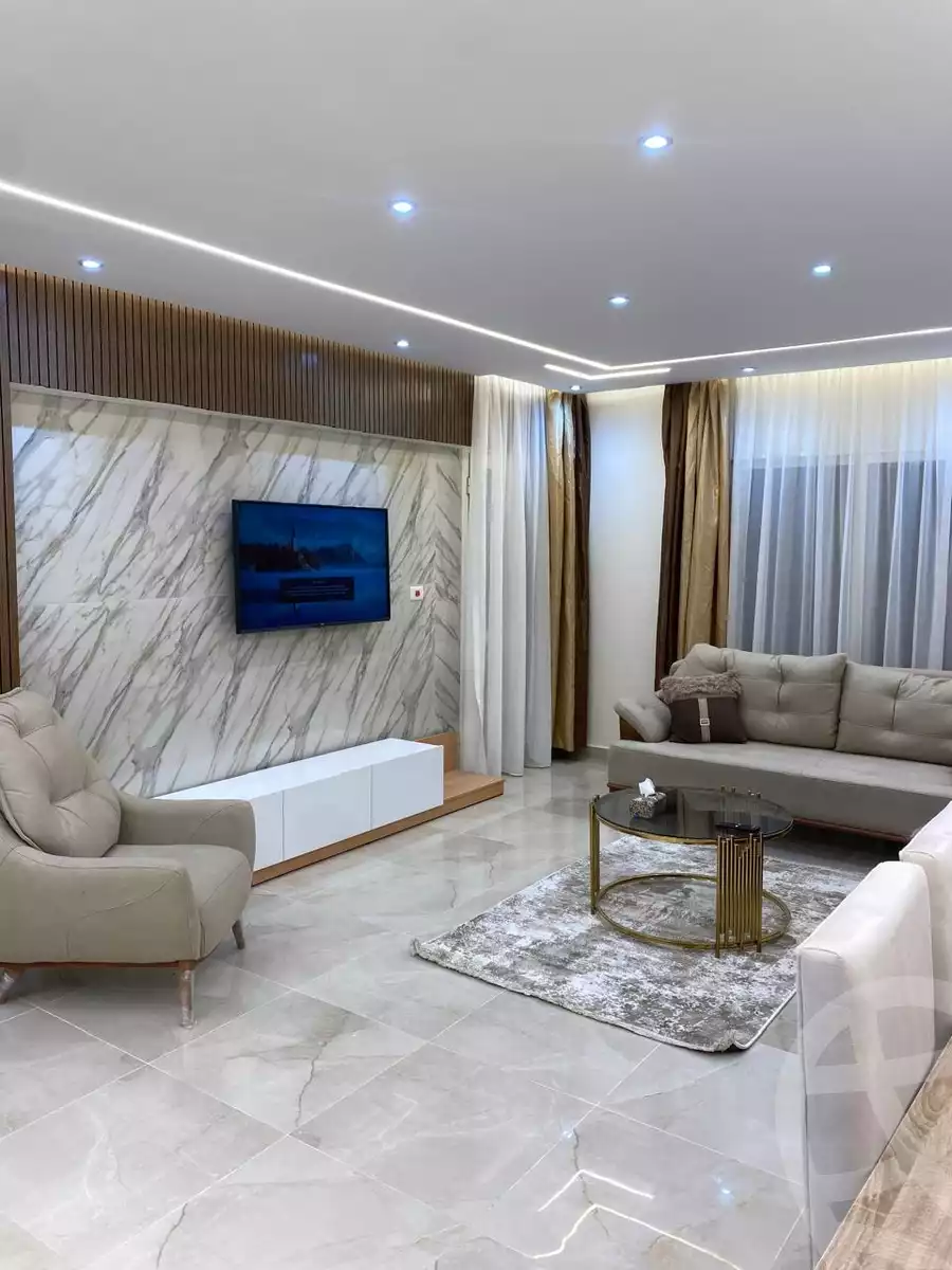 https://aqarmap.com.eg/en/listing/5172654-for-rent-cairo-new-cairo-lrhb-city-phase-7