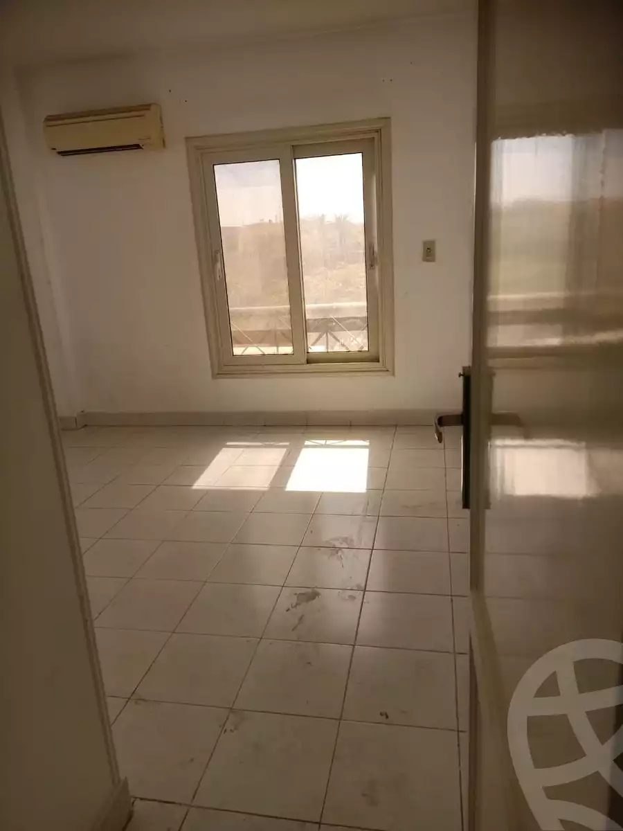 https://aqarmap.com.eg/en/listing/5180067-for-rent-cairo-new-cairo-lrhb-city-phase-6-al-layth-ibn-saad-st
