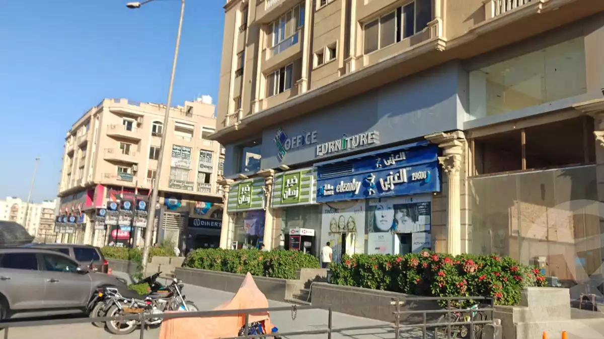 https://aqarmap.com.eg/ar/listing/5187839-for-sale-cairo-6th-of-october-compounds-lacite-plaza-mall