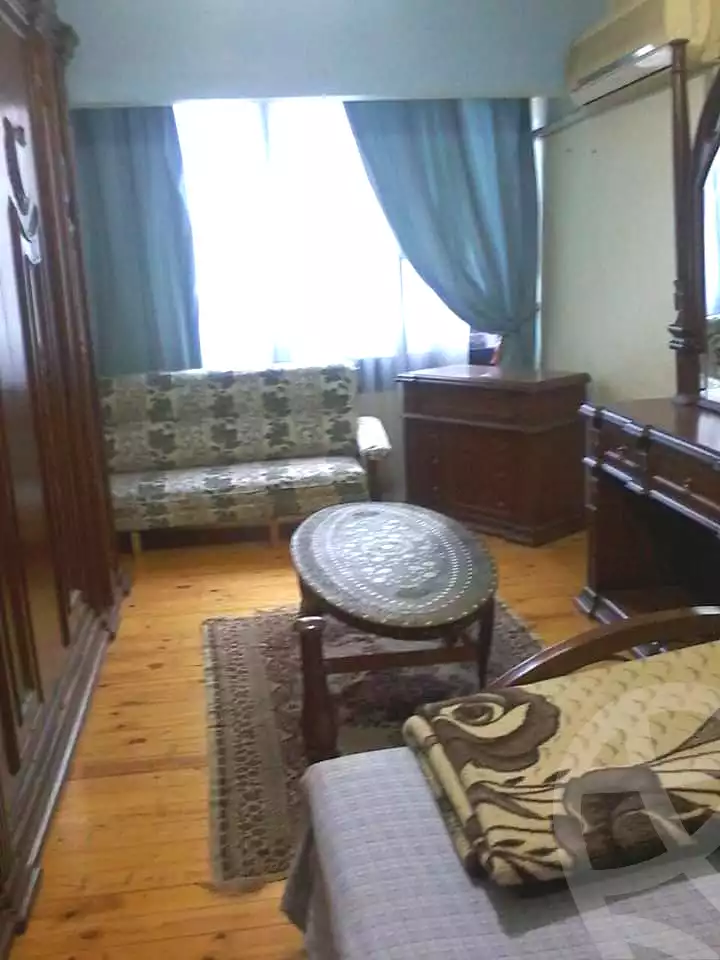 https://aqarmap.com.eg/en/listing/5190319-for-rent-alexandria-roshdy