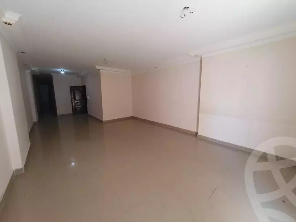 https://aqarmap.com.eg/en/listing/5194470-for-rent-alexandria-miami-ahmed-galal-hammad-st