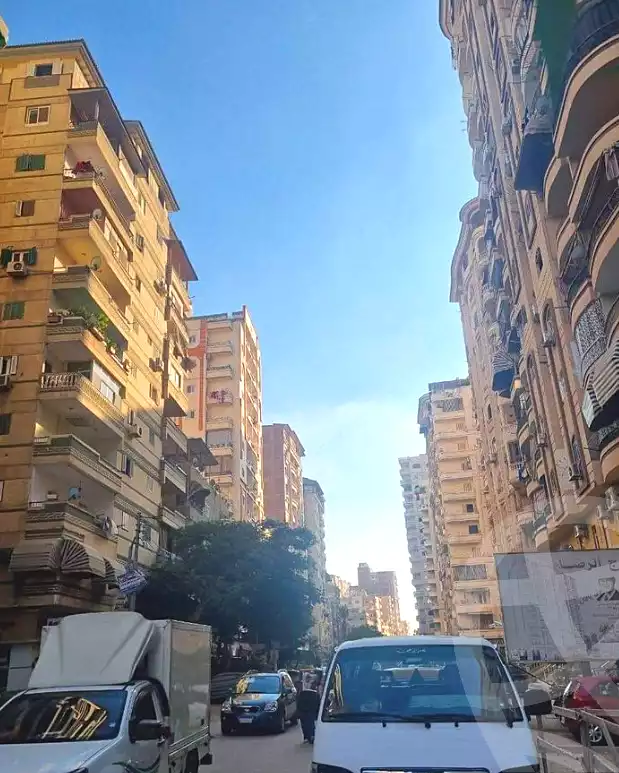 https://aqarmap.com.eg/ar/listing/5197382-for-sale-dakahlia-talkha-talkha-city-al-bahr-al-aazam-st