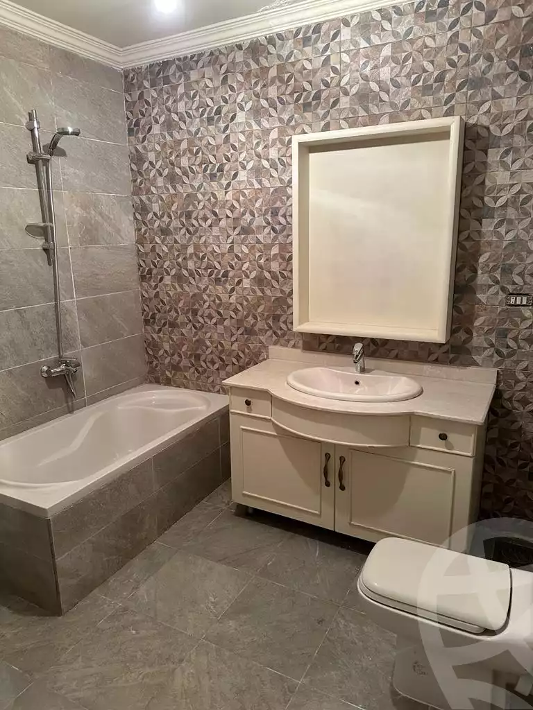 https://aqarmap.com.eg/en/listing/5200199-for-sale-cairo-el-maadi-el-maadi-el-gededa-palestine-rd