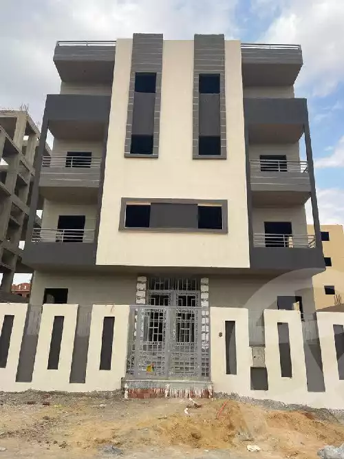 https://aqarmap.com.eg/ar/listing/5203201-for-sale-cairo-badr-city-hai-el-ashgar-featured-neighborhood-bait-el-watan-rd