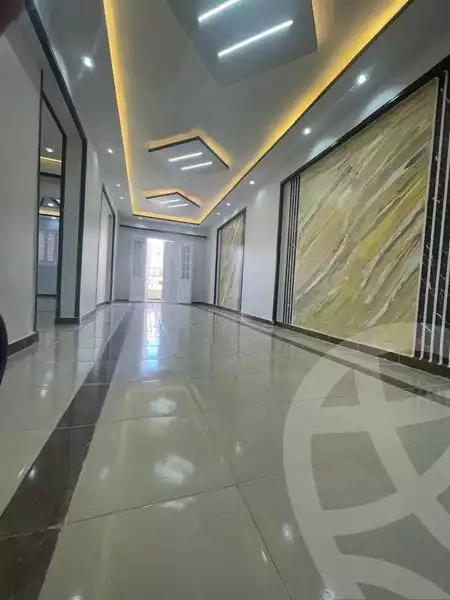 https://aqarmap.com.eg/ar/listing/5210015-for-sale-alexandria-miami-shr-jml-bd-lnsr