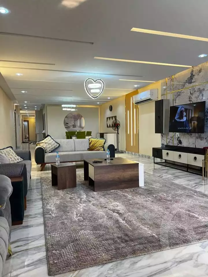 https://aqarmap.com.eg/en/listing/5211393-for-rent-cairo-el-mohandesen