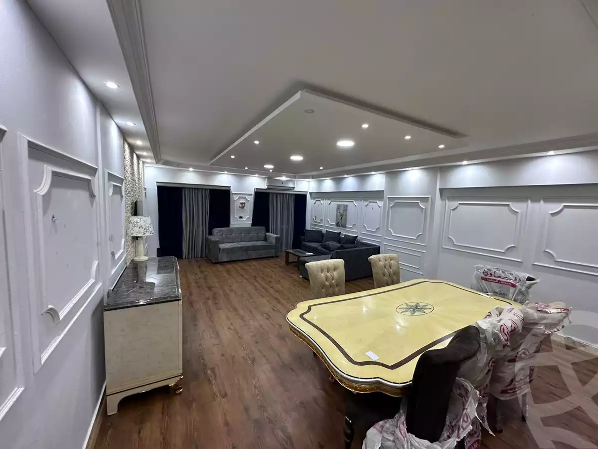https://aqarmap.com.eg/en/listing/5215676-for-rent-cairo-new-cairo-lrhb-city-phase-8