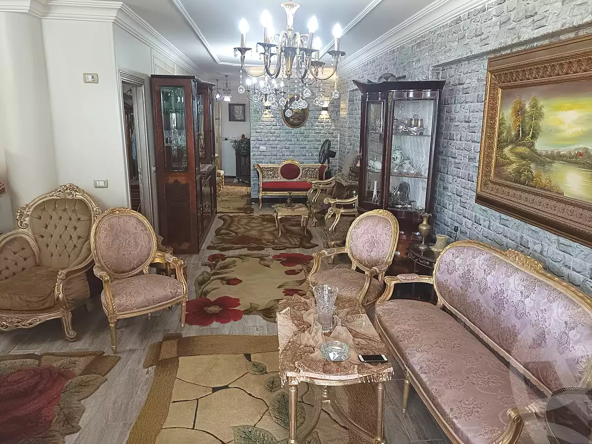 https://aqarmap.com.eg/en/listing/5217085-for-sale-alexandria-el-asafra-shr-45