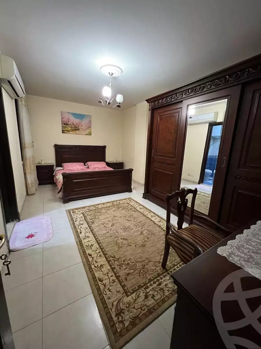 https://aqarmap.com.eg/en/listing/5217489-for-rent-cairo-new-cairo-lrhb-city-phase-4-saad-zaghloul-st