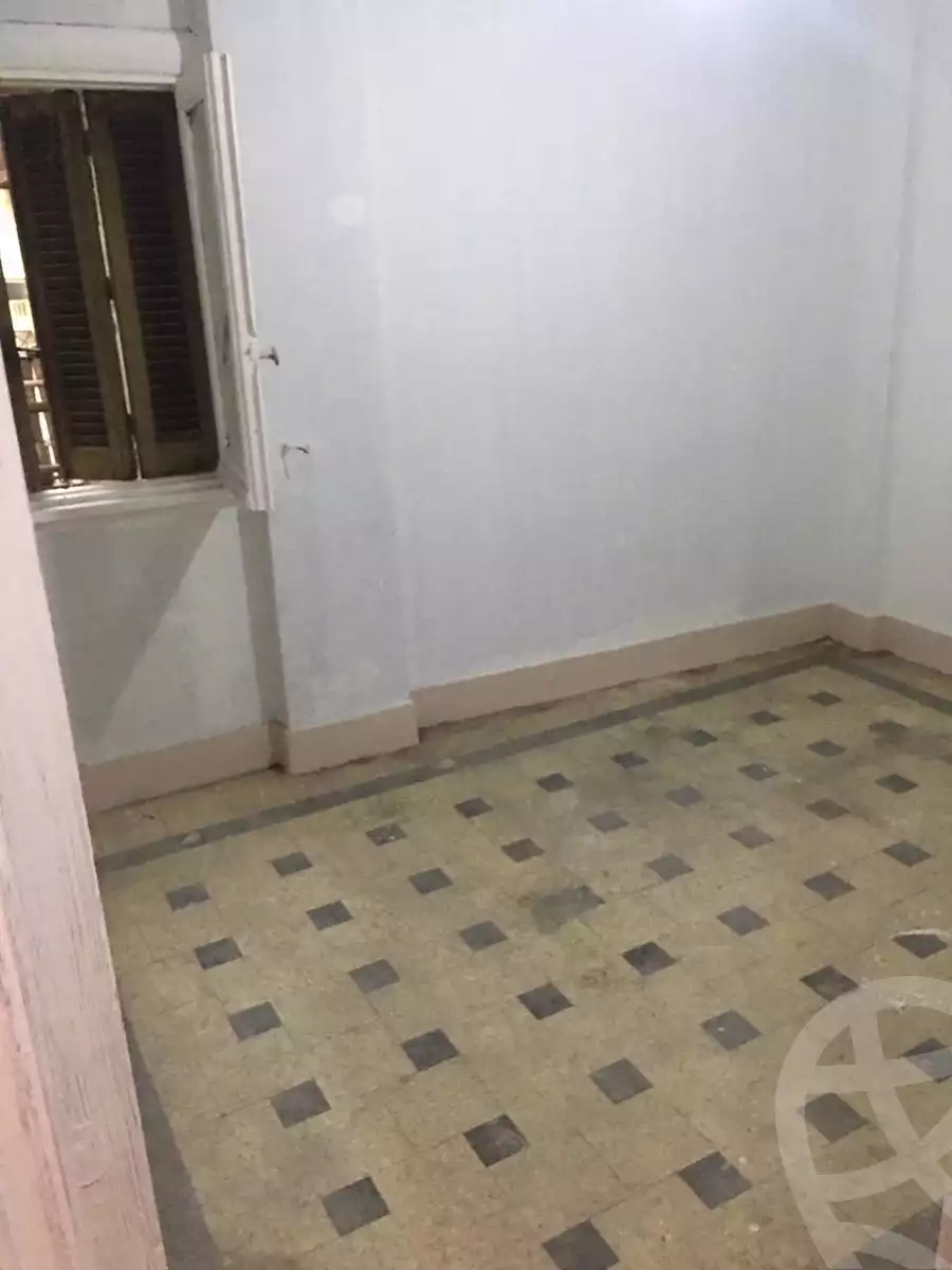 https://aqarmap.com.eg/en/listing/5225544-for-rent-cairo-downtown-abdeen-el-gomhoreya-st