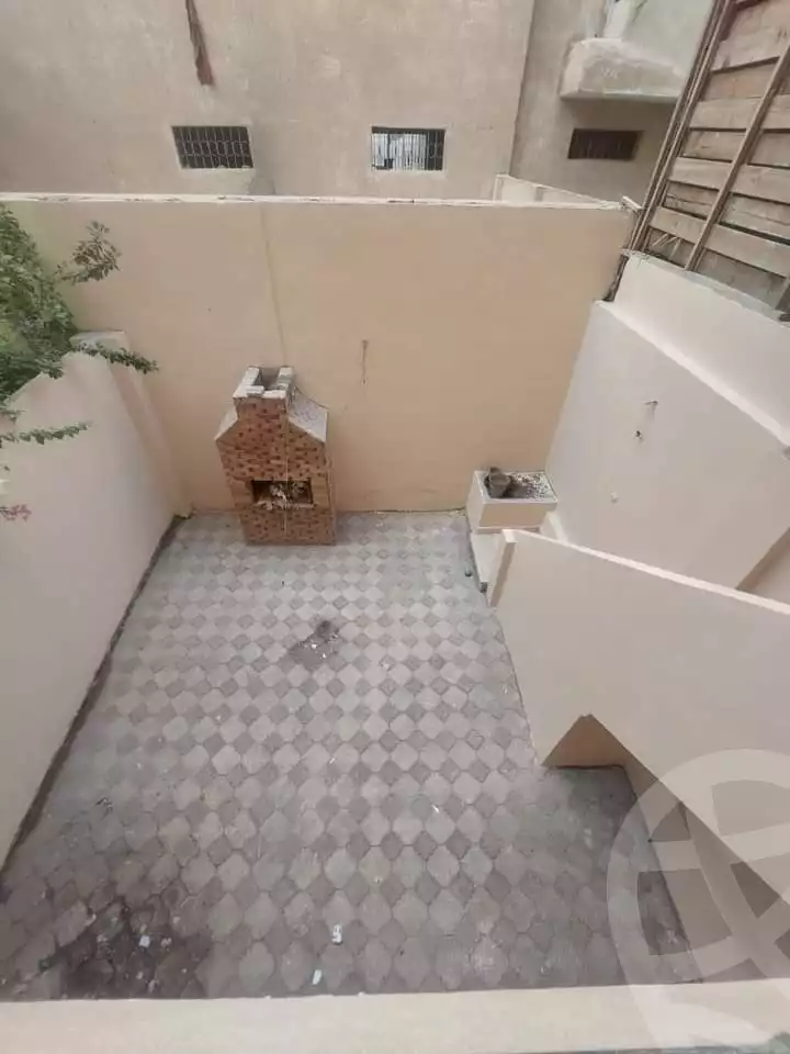 https://aqarmap.com.eg/en/listing/5225725-for-sale-cairo-6th-of-october-el-ahyaa-neighborhood-3rd-al-hay-al-thalith-st