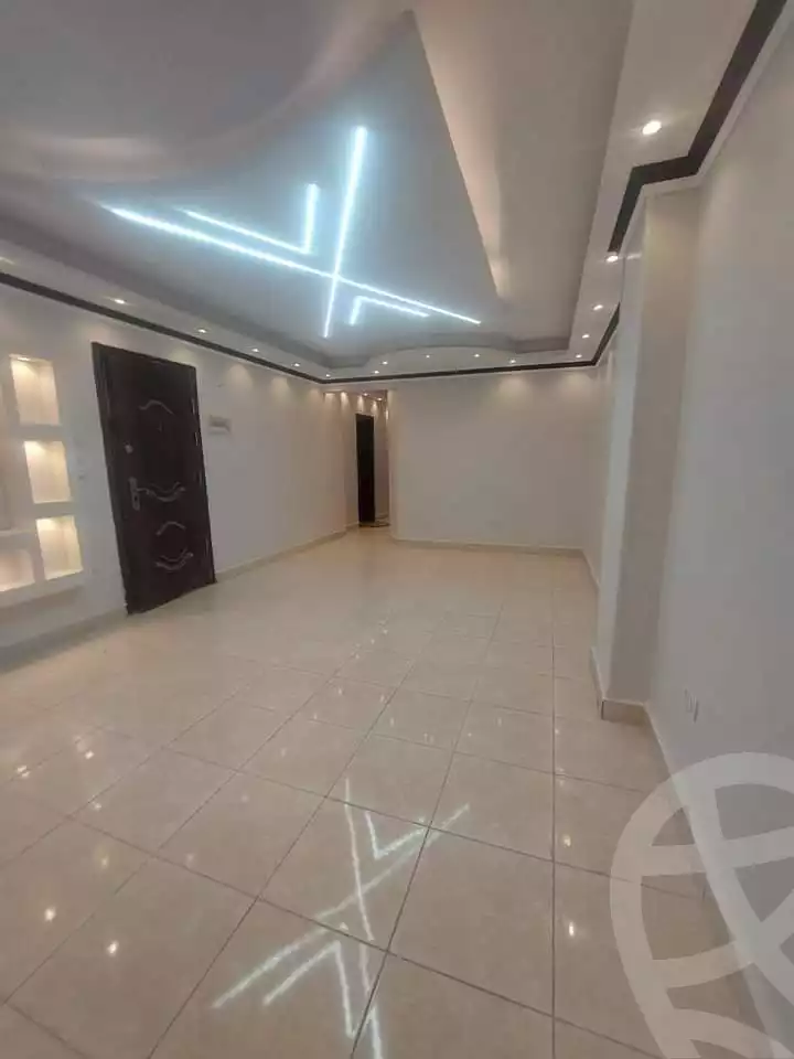 https://aqarmap.com.eg/en/listing/5225725-for-sale-cairo-6th-of-october-el-ahyaa-neighborhood-3rd-al-hay-al-thalith-st
