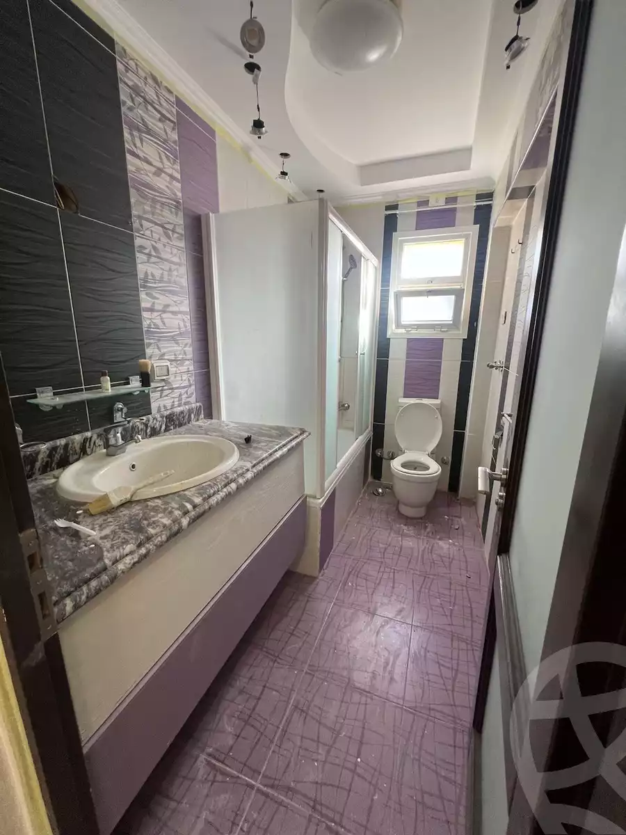 https://aqarmap.com.eg/en/listing/5228878-for-rent-cairo-new-cairo-lrhb-city-mtdd-lrhb-phase-8