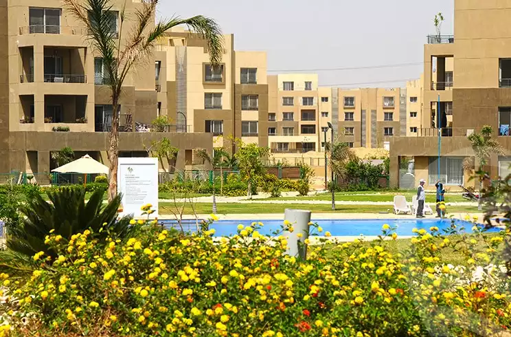 https://aqarmap.com.eg/en/listing/5231354-for-sale-cairo-6th-of-october-compounds-palm-parks