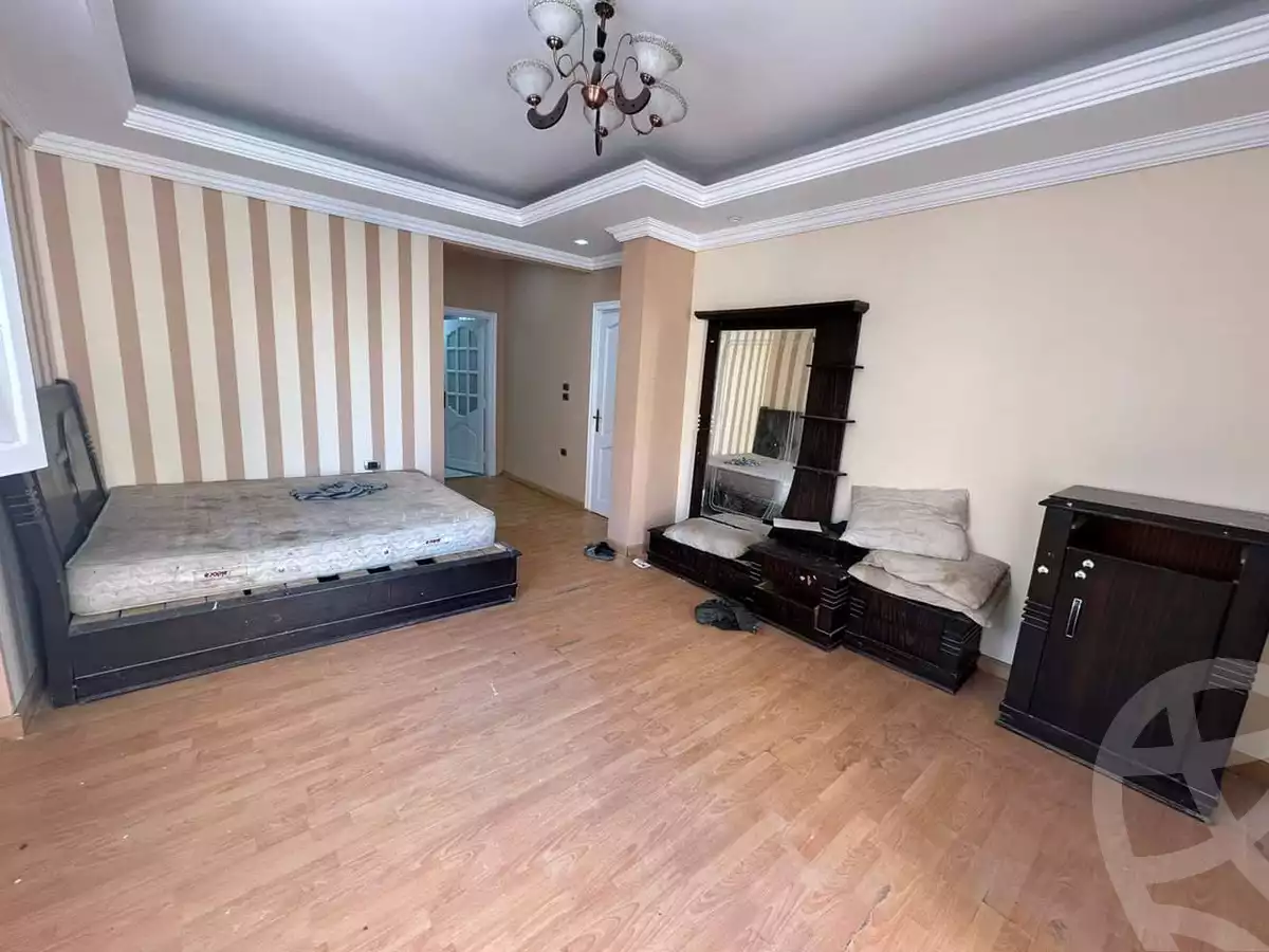 https://aqarmap.com.eg/en/listing/5234860-for-sale-cairo-mokattam-lhdb-l-ly-el-madina-el-monawara-st