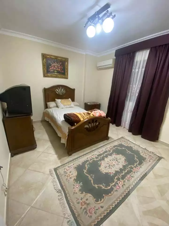 https://aqarmap.com.eg/en/listing/5237903-for-rent-cairo-mokattam-el-hadabah-el-wosta
