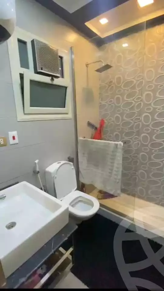 https://aqarmap.com.eg/en/listing/5238745-for-sale-cairo-mokattam-el-hadabah-el-wosta-el-mantaqa-el-khamsa