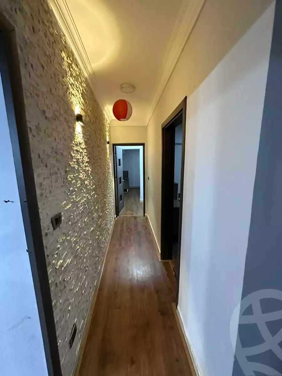 https://aqarmap.com.eg/en/listing/5239219-for-rent-cairo-new-cairo-lrhb-city-phase-8