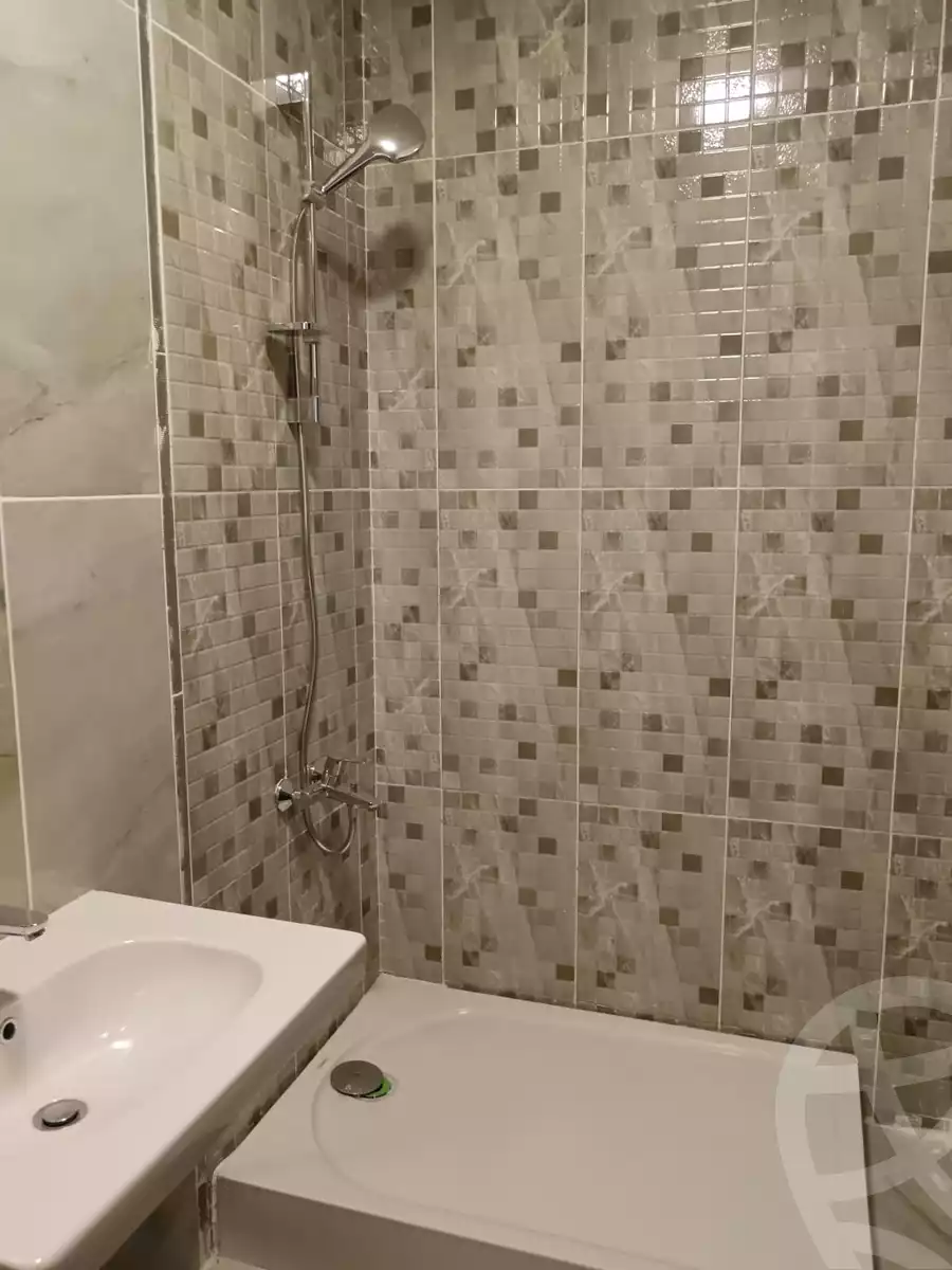 https://aqarmap.com.eg/en/listing/5242026-for-rent-cairo-new-cairo-compounds-el-deyar-mokhabarat