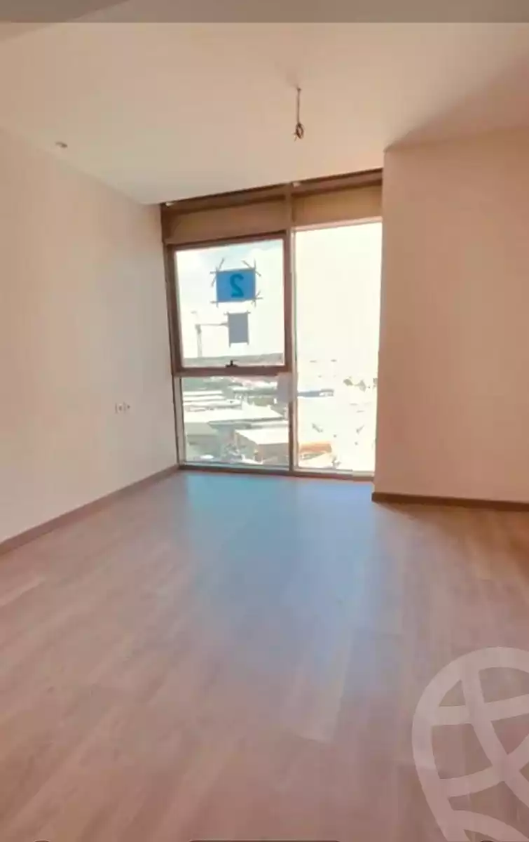 https://aqarmap.com.eg/en/listing/5242686-for-sale-cairo-el-sheikh-zayed-city-compounds-zyd-wr-llttwyr-park-towers-zed-el-sheikh-zayed-compound