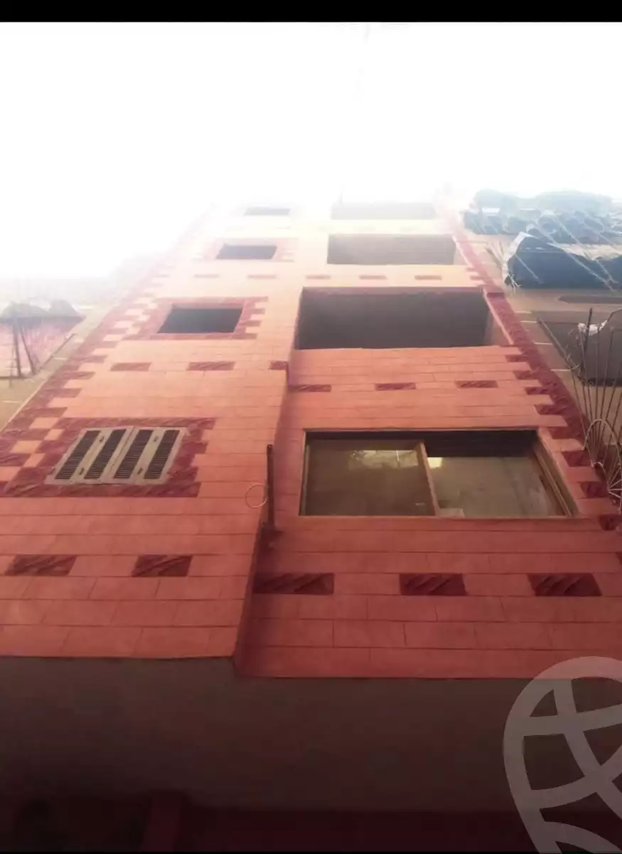 https://aqarmap.com.eg/en/listing/5249194-for-sale-qalyubia-shubra-el-khaima