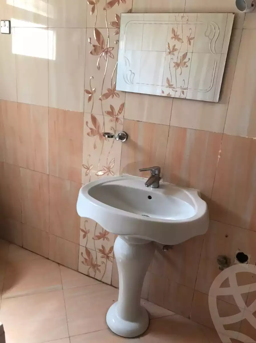 https://aqarmap.com.eg/en/listing/5251088-for-rent-cairo-new-cairo-ganob-el-akadamiya-south-academy-z