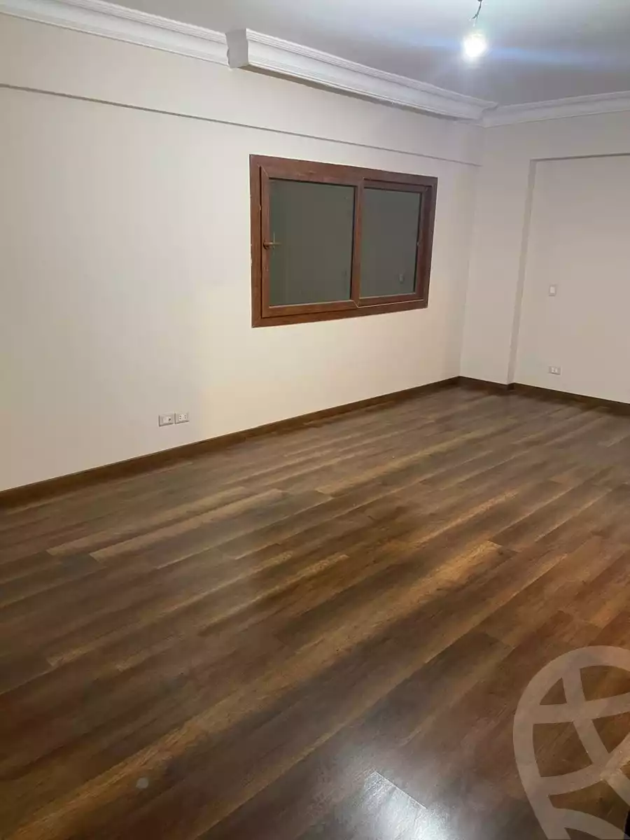 https://aqarmap.com.eg/ar/listing/5251313-for-rent-cairo-new-cairo-ganob-el-akadamiya-south-academy-d-hassan-ibn-thabet-st
