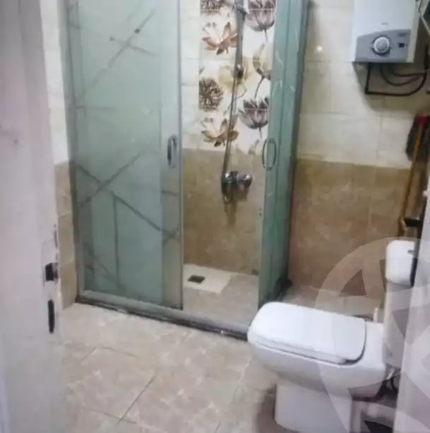 https://aqarmap.com.eg/ar/listing/5258808-for-rent-cairo-mokattam-lhdb-l-ly-shareaa-9