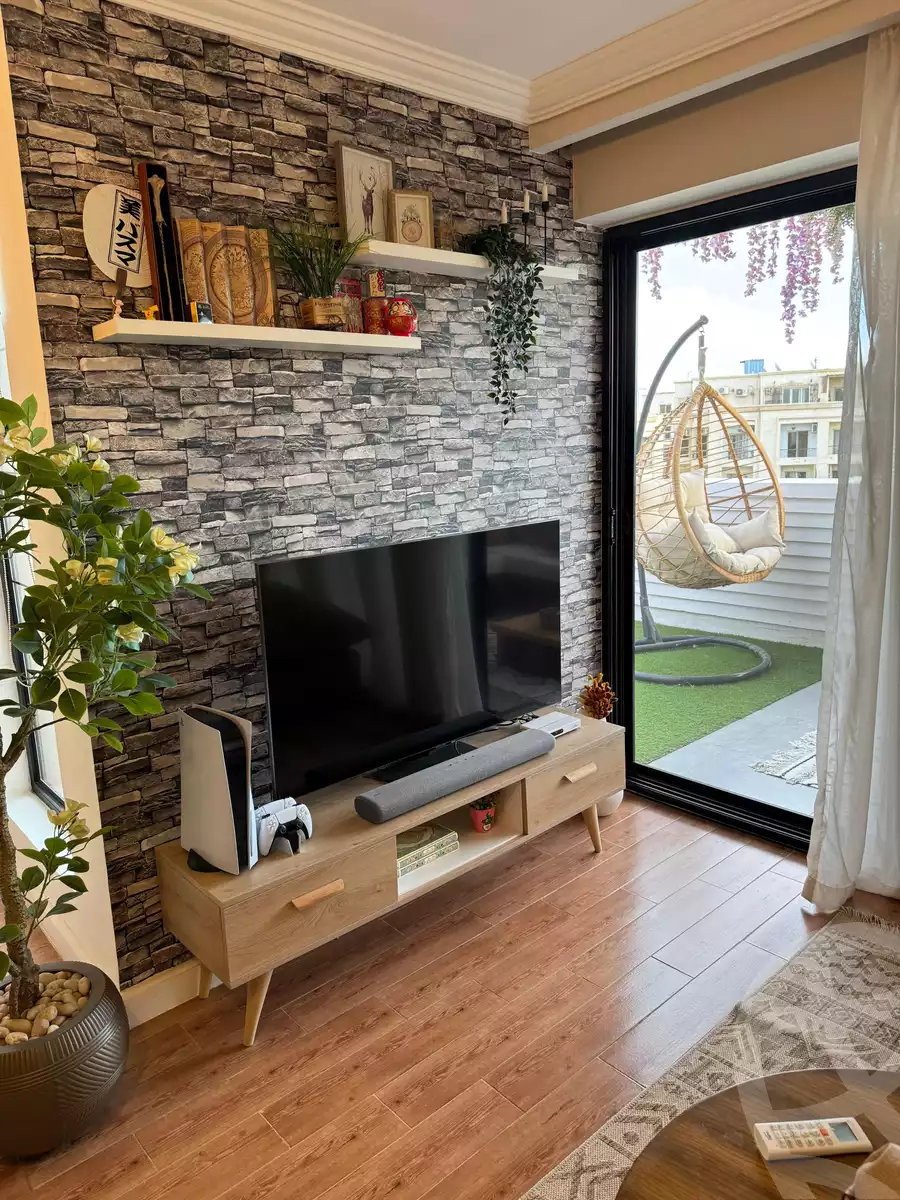 https://aqarmap.com.eg/en/listing/5259113-for-sale-cairo-el-sheikh-zayed-city-compounds-hadayek-el-mohandiseen