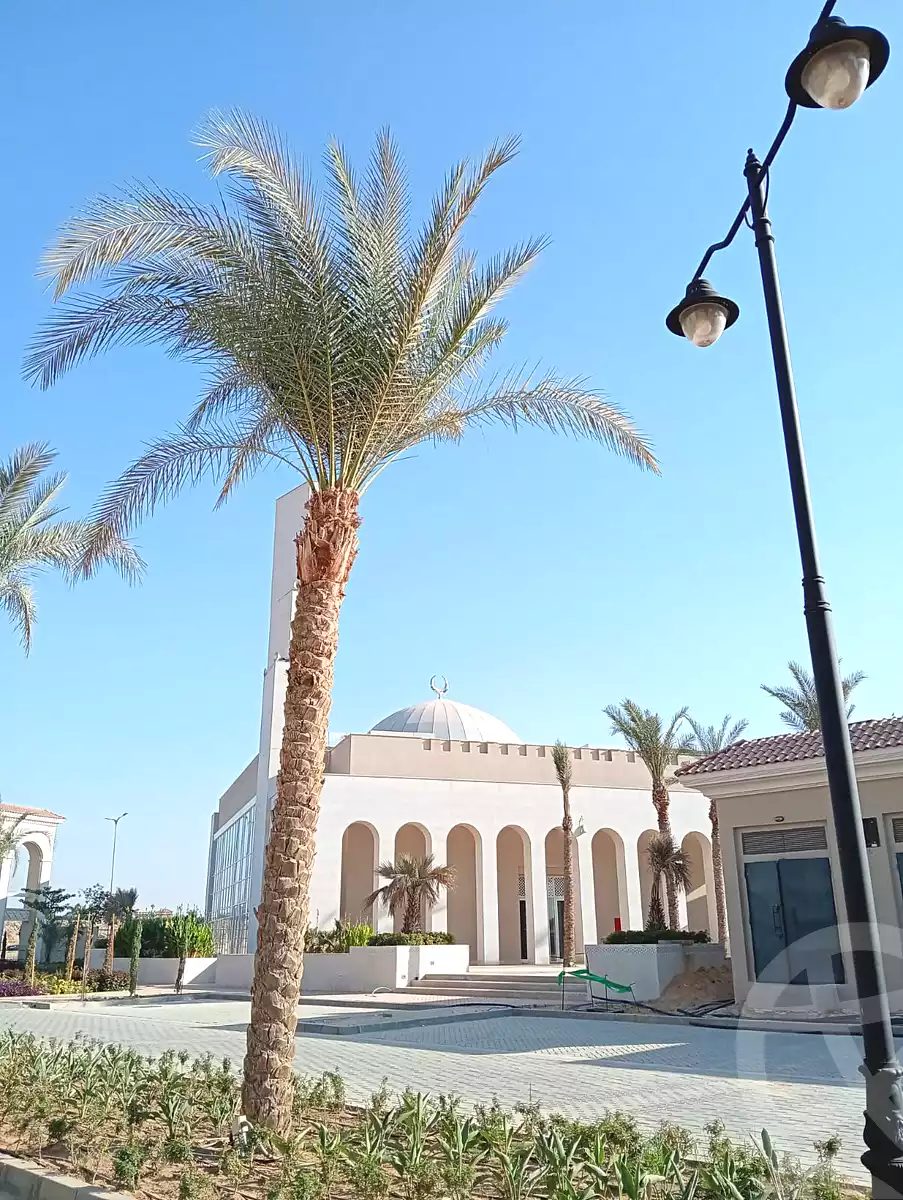 https://aqarmap.com.eg/ar/listing/5259223-for-sale-cairo-el-sheikh-zayed-city-compounds-kmbwnd-fyldj-wyst-dr-llttwyr
