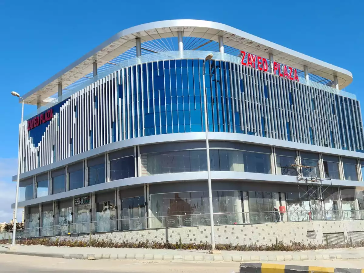 https://aqarmap.com.eg/en/listing/5259870-for-sale-cairo-el-sheikh-zayed-city-shr-lshbb