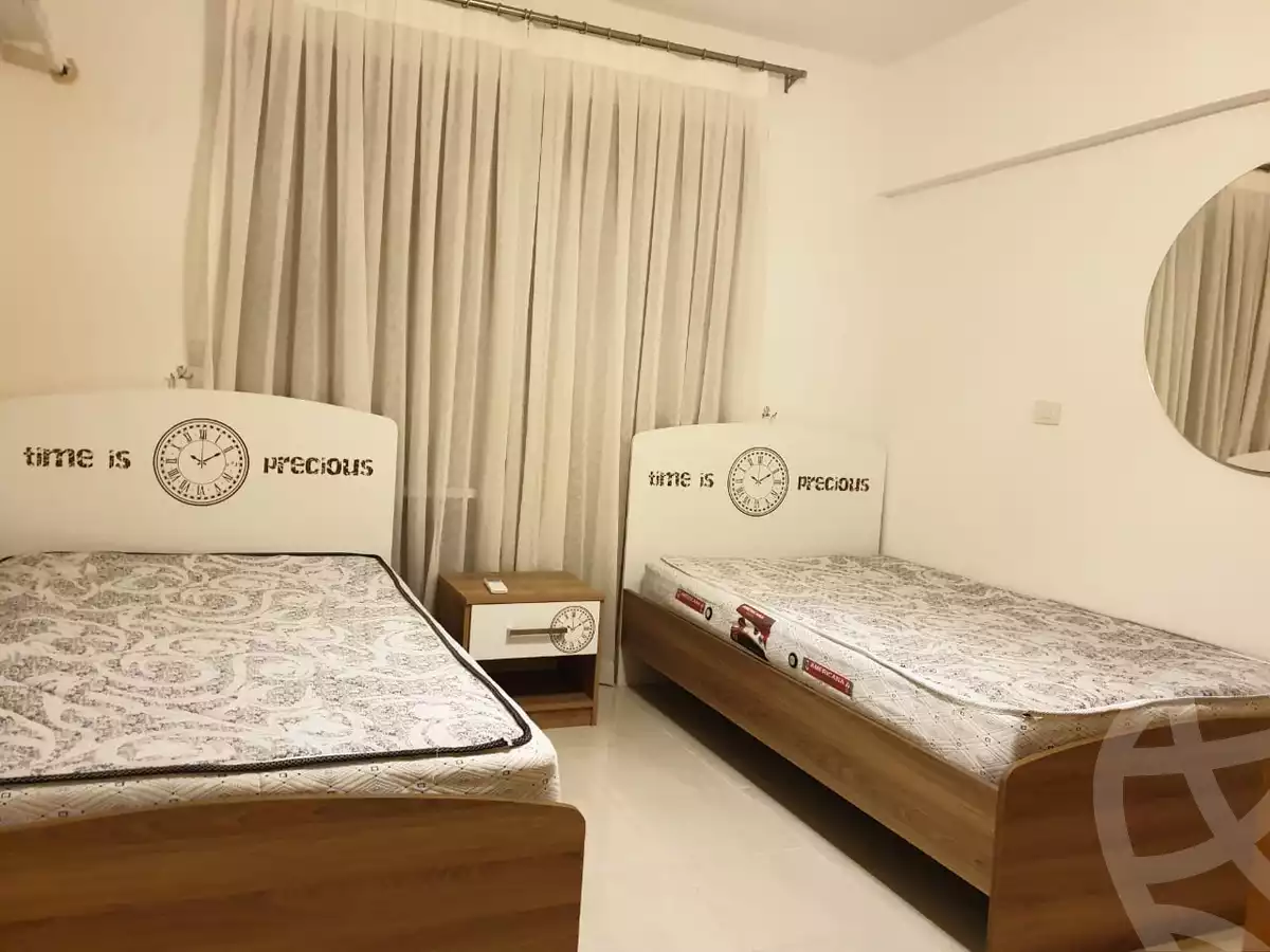 https://aqarmap.com.eg/en/listing/5266357-for-rent-cairo-new-cairo-lrhb-city-phase-7