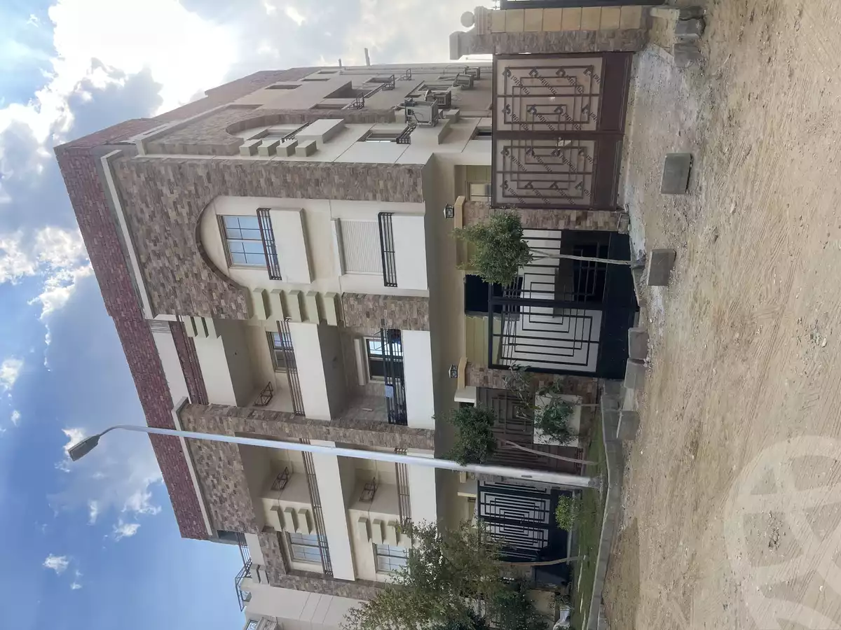 https://aqarmap.com.eg/en/listing/5893204-for-sale-cairo-new-cairo-el-kornfol-el-kornfol-5